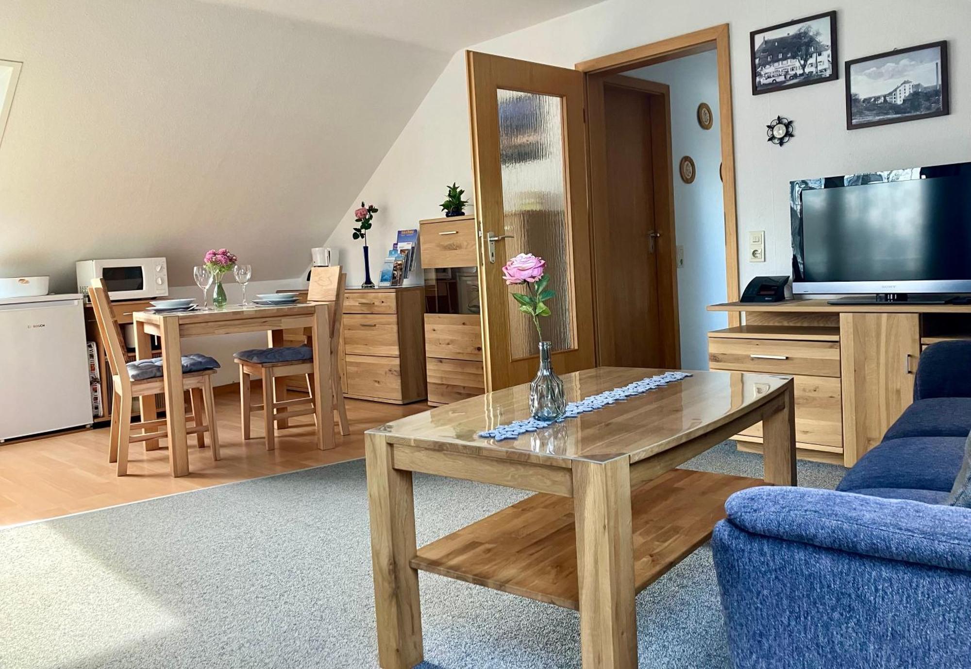 Ferienwohnung Neubacher 乌尔丁根-米尔霍芬 外观 照片